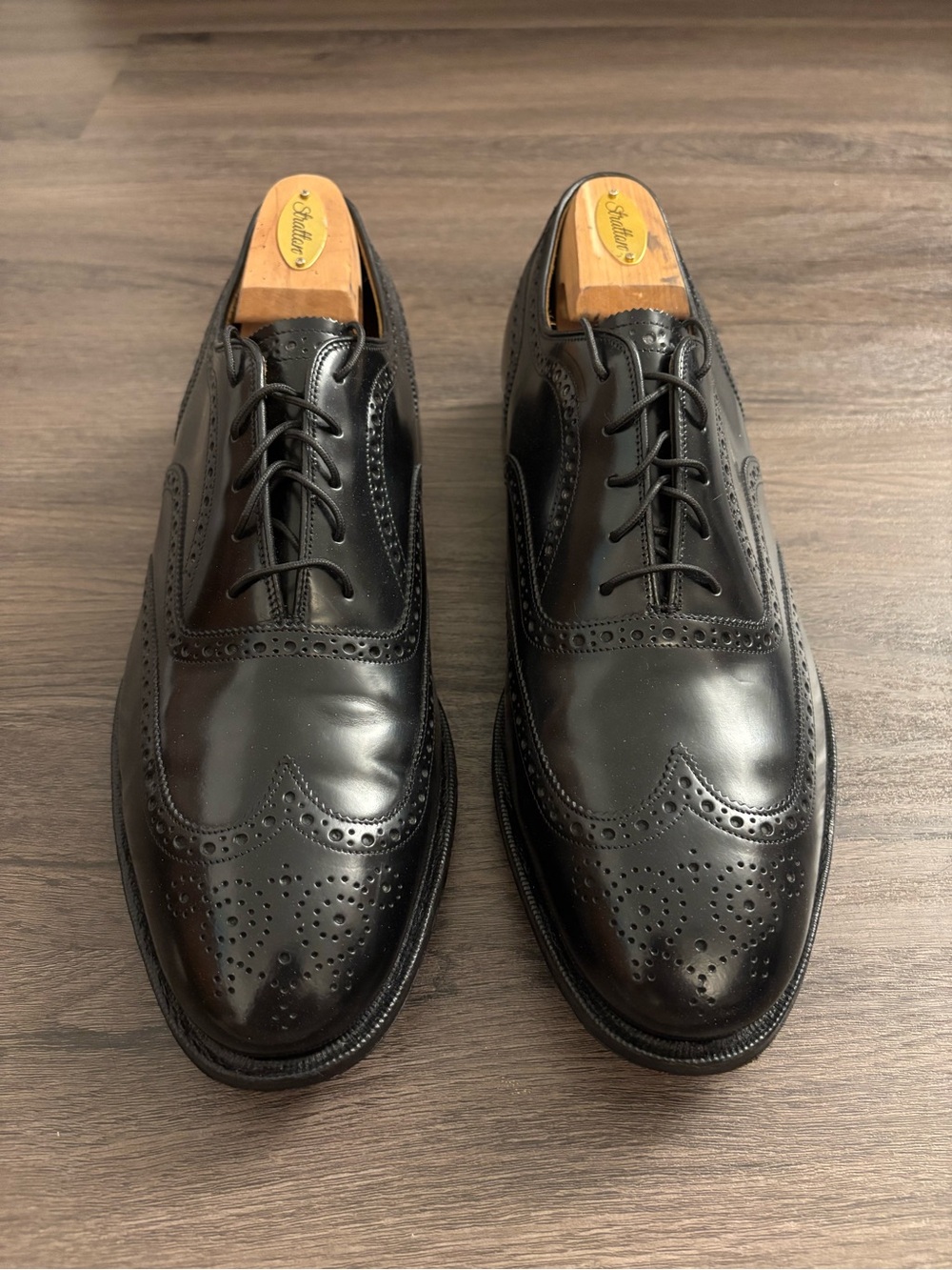 Johnston & Murphy Black Wingtip Shoe - Picture 2 of 7